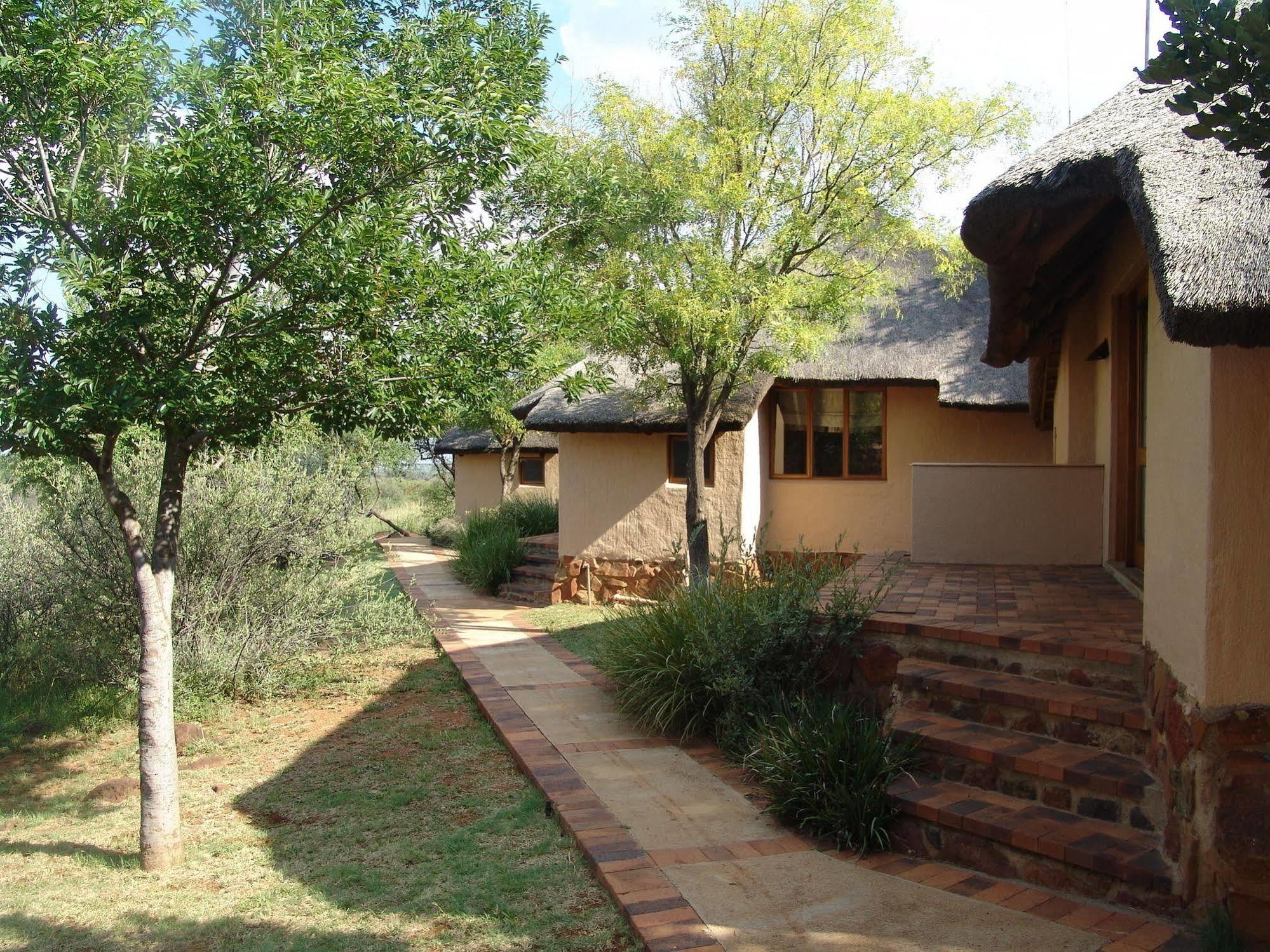 Bona Bona Game Lodge Wolmaransstad Екстер'єр фото